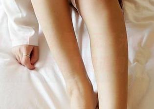 3Agirl - 送上安雪的无圣光图包，新人速递带点不羁调调！