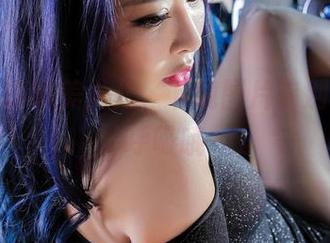 爱丝写真的美人儿，下载图片前别忘了深呼吸哦