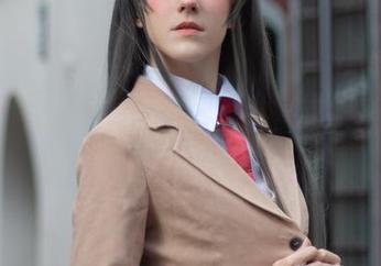 最新图包：Candy Ball女王在镜头前的随性与优雅