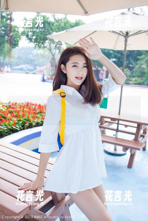 IMiss爱蜜社-莉莉Lily IMiss爱蜜社 - 一组高清照片,莉莉Lily把连体衣穿出了新高度,默默在羡慕。