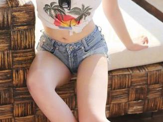 MyGirl美媛馆 - Angela小热巴的泳衣图集：一来就给你一股莫名的热潮，原图曝光中…
