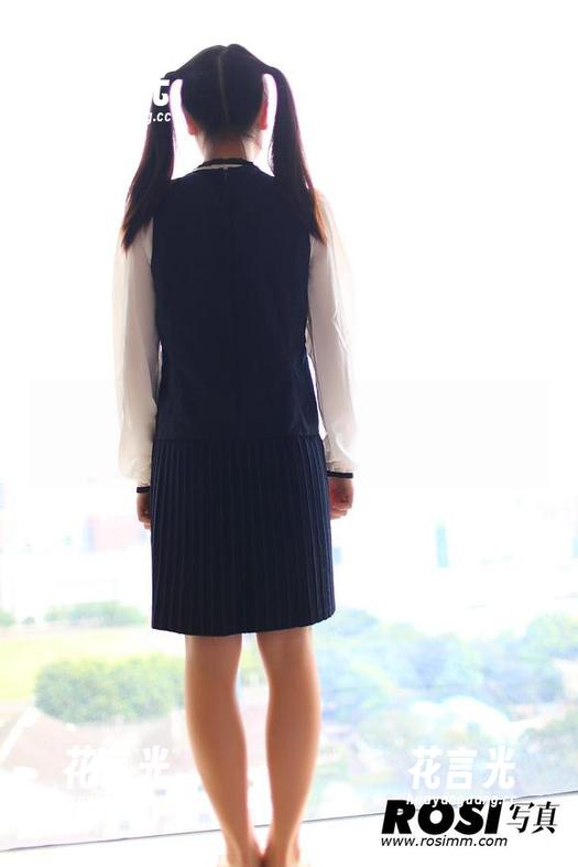 ROSI写真 每一根线都是资源,ROSI给你带来裤里丝的高清诱惑