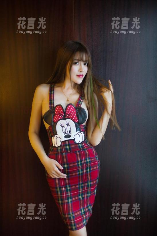 TuiGirl推女郎-李丽莎 TuiGirl推女郎 - 毛衣写真下载,李丽莎会不会也盯着你看?