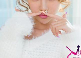 UGirls尤果网 - 更新来啦！陈七七的新蕾丝图集，穿着跟没穿似的？