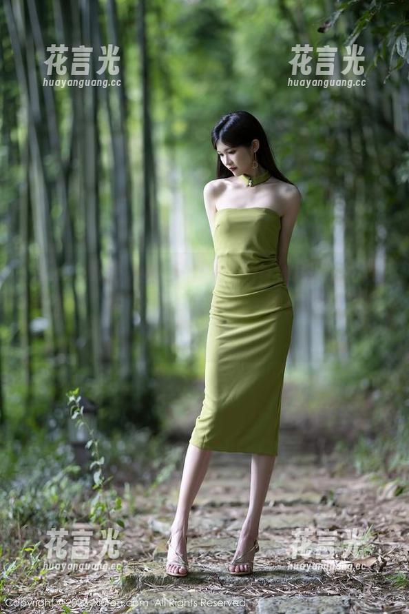 Xiuren秀人网-lingyu69 Xiuren秀人网 - 想看Lingyu如何优雅得透明,快下载作品集吧,继续用脑子想!