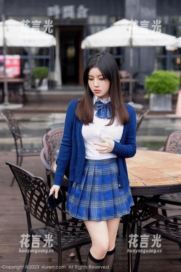 Xiuren秀人网-唐心心 Xiuren秀人网 - 吊带是啥?唐心心的写真资源才是我的真爱。