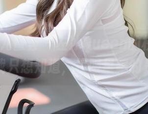 YouMi尤蜜荟 - 左冰Queen的校服私房美图：我只想知道，校服里藏的是什么？