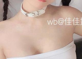 我在原图中转悠，佳佳好难啊的法式猫耳居然让我想起了逗猫棒，这到底是啥联系？