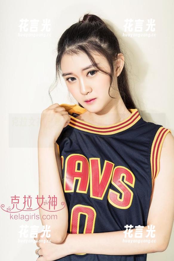 克拉女神-凌雪 克拉女神 - 凌雪毛衣全集:够‘毛’的,确定你要下载吗?