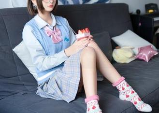 兔玩映画的烧酒体操服——私房美图，你确定能把自己藏好？