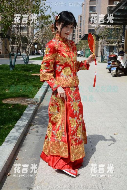 初夏女神-柒柒 初夏女神 - 柒柒的私房摆拍:怪力女孩的一摊子奇遇,果然很有戏。
