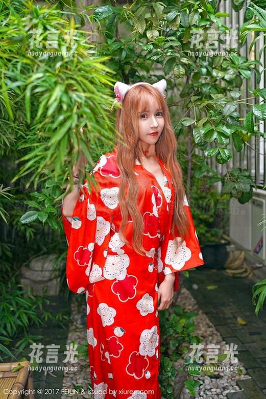嗲囡囡-李梓熙 嗲囡囡 - 满满的夏日气息,李梓熙最新美图带给我的不止是艳阳,还有淡淡的思绪。
