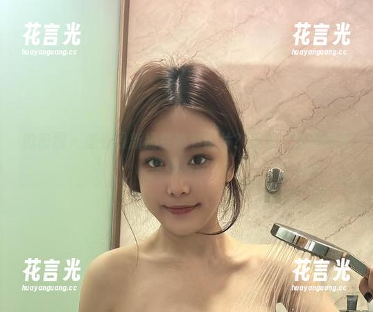 奶雯 微密圈 - 想看最新奶雯秘书照片?我这儿满满的羡慕和嫉妒…