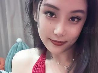 微密圈 - 奶雯的图集：透明有多惊艳？透过她，你也可以是个“演员”！