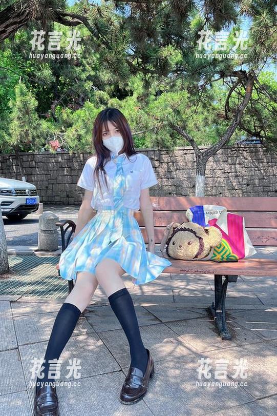 妖君白研 妖君白研的夏日午后,私房气氛懒洋洋的,随手甩出几张图片,喔,太随便也有趣。
