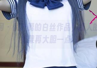 尤果网 - 倪叶腾的白丝作品，撩人的姿态如果再大胆一点…