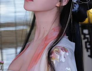 年年Nnian带着水手服的轻松，私拍一整个夏天！