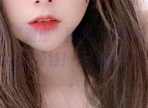 念念_D的“迦摩”图包：下载后，我恨不得分分钟变成模特！无奈我只有一双拖鞋。