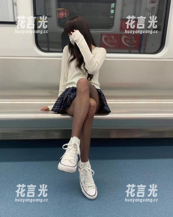无敌哒小姨妈 微密圈 - 无敌哒小姨妈的日常合集:拍照姿势不能少,变身小女神啦!