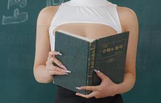 把普美Bomi(보미)的最新作品集带回家，保准儿让你油亮一整天！