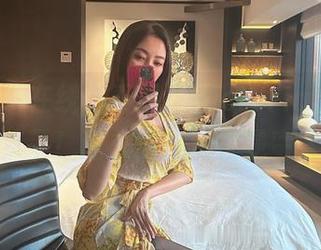 微密圈 - 在线，看果儿Victoria又双叒叒出合集了！献礼的脑洞也是蛮大的。