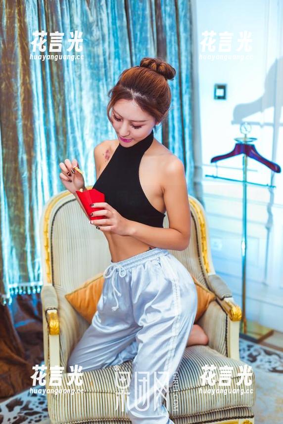 果团网 - 裴希西网盘更新，女神视角一览无余。