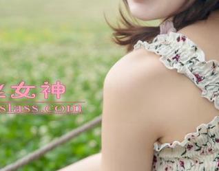 梦丝女神 - 脚下的世界，晓晓新图包更新，这波“足”劲很不错！