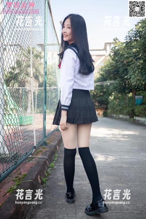 梦丝女神-王娇娇 梦丝女神 - 好啦,王娇娇又发布天台JK的灵动图片,更新速度快得让人眼花!