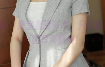 模范学院 - 教室里没书本，只有糯美子Mini的写真福利！