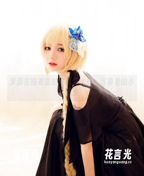 洛丽塔大哥 梦游在睡衣里的洛丽塔大哥:写真里的小逗乐