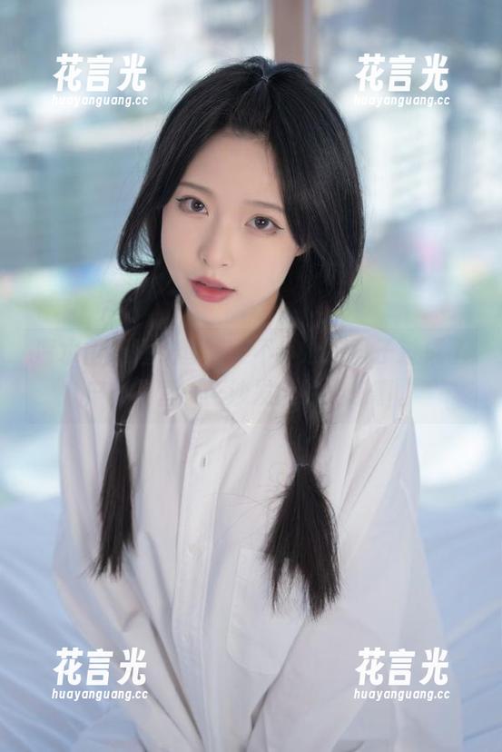 清水由乃 清水由乃睡衣套图,不小心把日子过成了户外露营……沙发上的傻乐事。