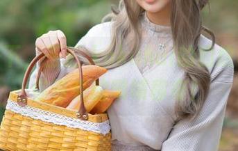想象一下，玉汇 kokuhui的豹纹写真给你带来的啧啧称奇！