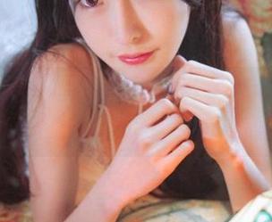 樱花满天飞，王羽杉私房作品萌得像个小白兔！