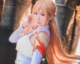 这种OL也太有个性了——白神泱最新写真集