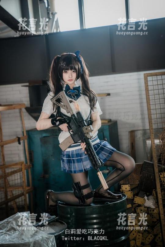 白莉爱吃巧克力 一见钟情?更多是因为白莉爱吃巧克力的闺房JK和那盒无圣光图包哈哈哈!
