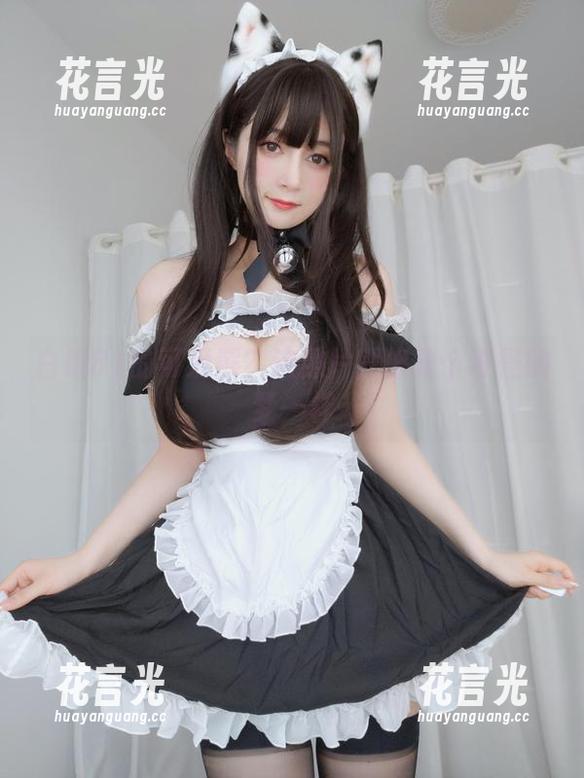 白银81 白银81的可爱熊?这照片就像是个奇怪的梦一样