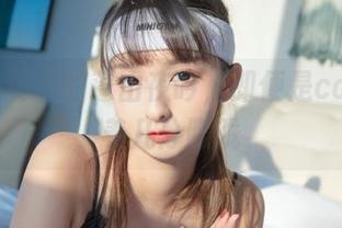 神乐坂真冬的蓬山夜吟，即便是cos也透着几分朦胧