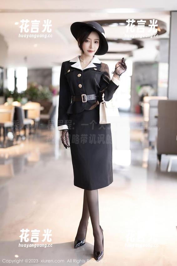 秀人网-程程程 秀人网 - 程程程:一个关于女神的写真,热烈且略带讥讽的对话
