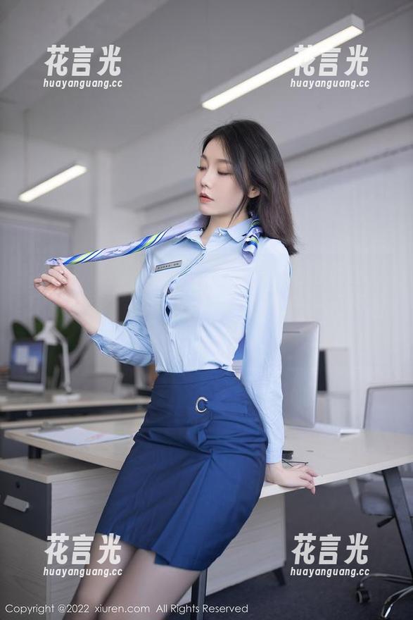 秀人网-陶喜乐_lele 秀人网 - 陶喜乐_lele的肩膀担得起这“肌肤胜雪”,我却没法不沉沦——看原图就好!