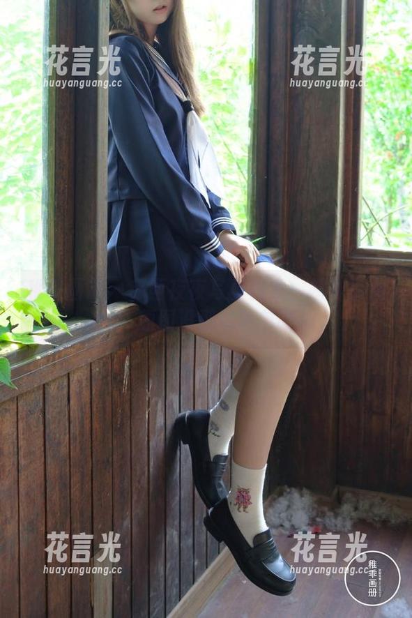 稚乖画册 - 赤西夜夜写真档案：初音少女，原图没那么简单哦