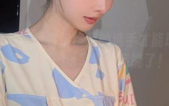 也许只有禁闭者伊格尼的选手才能理解我，紫氯氯cos写真太高能了！