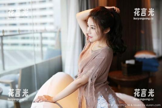 美媛馆-软软子 美媛馆 - 某个泳池里的软软子——无圣光,图包打开,好戏开始了!