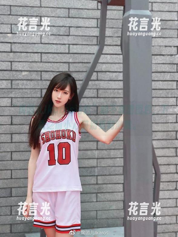 “腐团儿Ikaros浴缸”的不靠谱图包，下载之前小心脏别受刺激哦。