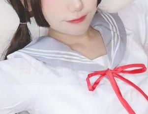芋圆侑子，这个透明作品集里的细节，恰到好处的含蓄呢。