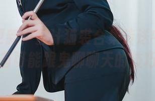万圣节更新！蜜汁猫裘合集传送中：里面有没有可能跟鬼聊聊天的技巧啊？