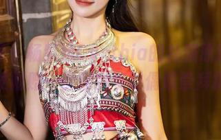 语画界 - 杨紫嫣Cynthia的礼服原图合集，顺便附赠一份你的临时偶像崇拜指南！