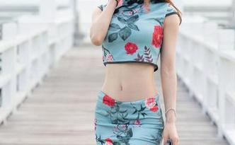 魅妍社 - 茉莉Molly的双马尾，全套图集，不少人会想：“这种发型是为了前方虚无的未来吗？”