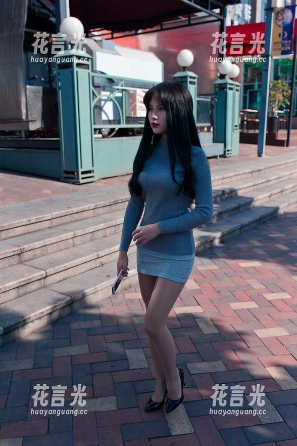 魔镜街拍-婷婷 魔镜街拍 - 办公室的粉裙散步——婷婷的销售主管图包更新丛书